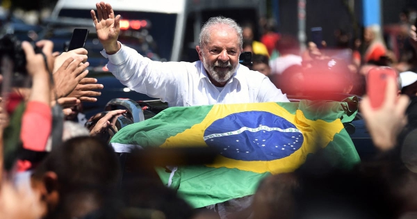 انتصار تاريخي.. ما دلالة عودة لولا داسيلفا إلى رئاسة البرازيل؟